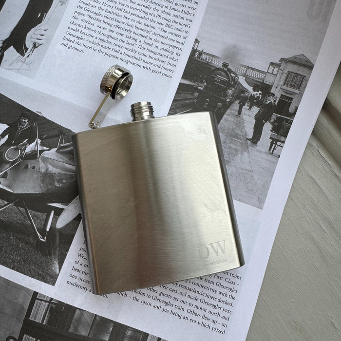 Customisable Stainless Steel Hip Flask for Special Occasions